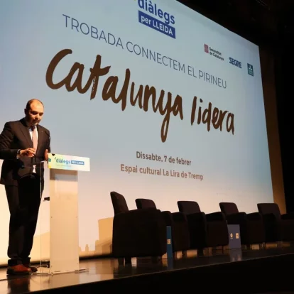 El conseller Dalmau durant la seua intervenció en la jornada organitzada pel Grup SEGRE a Tremp. - AMADO FORROLLA