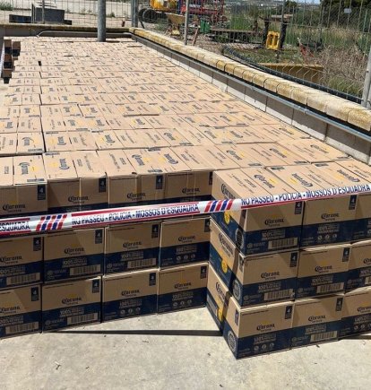 Imatge de les 370 caixes de cervesa. - MOSSOS D’ESQUADRA