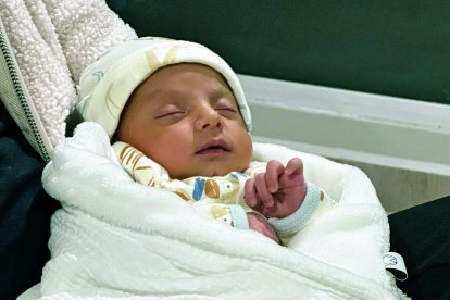 Tessa, primera nieta de Victoria Ruffo.