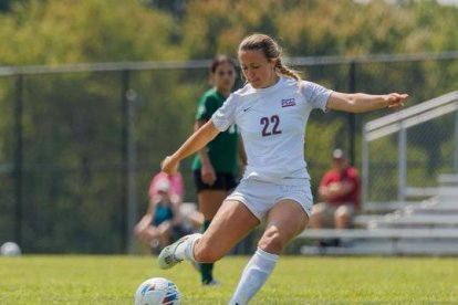 Picant la pilota durant un partit.