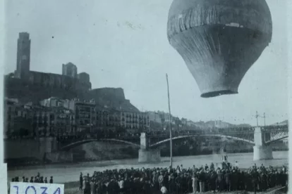 Un globus aerostàtic al costat del Segre, un gran espectacle. - IEI