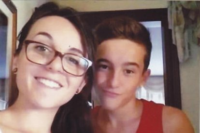 Felicita els teus familiars i amics pel seu aniversari, sant, casament enviant fotos a cercle@segre.com