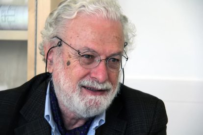 Francesco Tonucci: «El que calen són bons mestres, no noves lleis»