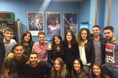 Felicita els teus familiars i amics pel seu anirversari, sant, casament enviant fotos a cercle@segre.com