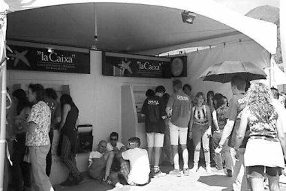 SEGRE / Rafa Ariño / Magdalena Altisent