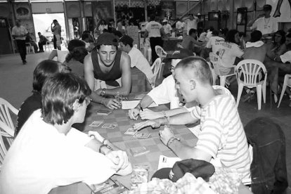 SEGRE / Rafa Ariño / Magdalena Altisent