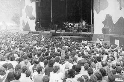 SEGRE / Rafa Ariño / Magdalena Altisent