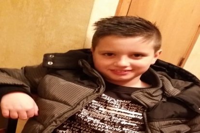 Felicita els teus familiars i amics pel seu aniversari, sant, casament enviant fotos a cercle@segre.com