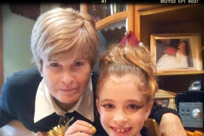 Felicita els teus familiars i amics pel seu aniversari, sant, casament enviant fotos a cercle@segre.com