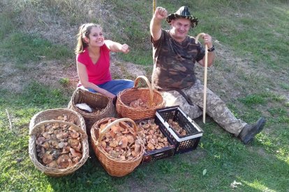 Rovellons, ceps, fredolics,...envia'ns fotos de la teva sortida al bosc.