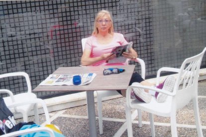 Felicita els teus familiars i amics pel seu aniversari, sant, casament enviant fotos a cercle@segre.com