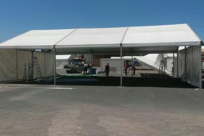 Busquem la foto més divertida de l'Aplec! Envia'ns una fotografia teva, sol o acompanyat, i que mostri el bo i millor de l'Aplec: La colla, la panyoleta, el menjar, la festa o el que sigui! Participar té premi!