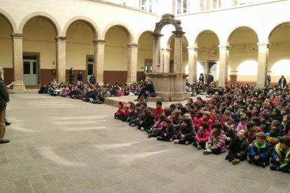 El drama humanitari dels que fugen de la guerra centra les activitats del Dia Escolar de la No-violència i la Pau