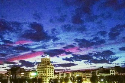 Les fulles cauen, arriba la boira i comença a fer fred.