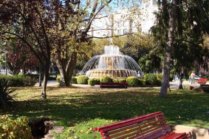 Les fulles cauen, arriba la boira i comença a fer fred.