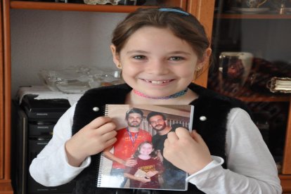 Felicita els teus familiars i amics pel seu aniversari, sant, casament enviant fotos a cercle@segre.com