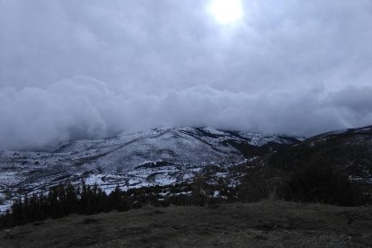 El fred, la boira i la neu... l'hivern ja és aquí!