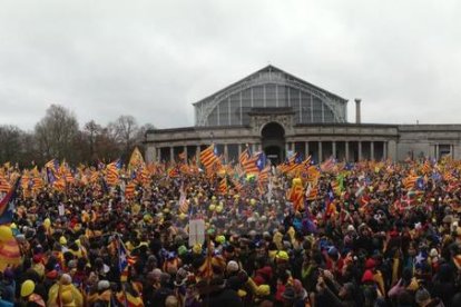 Miles de leridanos han viajado hasta la capital de Bélgica.