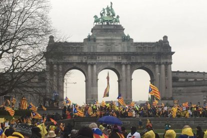 Miles de leridanos han viajado hasta la capital de Bélgica.