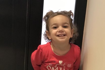 Felicita els teus familiars i amics pel seu aniversari, sant, casament enviant fotos a cercle@segre.com