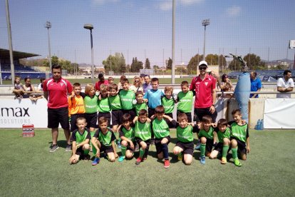 Felicita els teus familiars i amics pel seu aniversari, sant, casament enviant fotos a cercle@segre.com