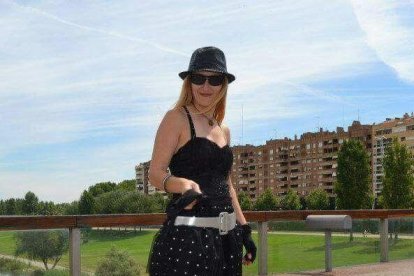 Felicita els teus familiars i amics pel seu aniversari, sant, casament enviant fotos a cercle@segre.com