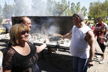 diverses celebracions del dia de la mona en familia.