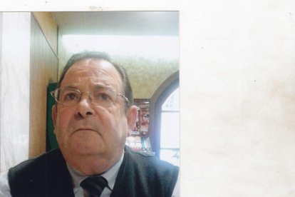 Felicita els teus familiars i amics pel seu aniversari, sant, casament enviant fotos a cercle@segre.com