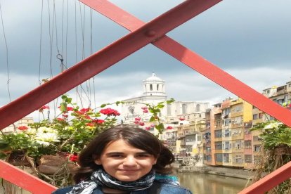 Felicita els teus familiars i amics pel seu aniversari, sant, casament enviant fotos a cercle@segre.com