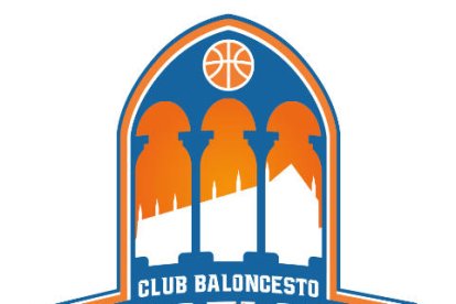 Borja Comenge, alliçonant els seus homes durant el partit.