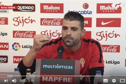 El porter de l'Sporting a un periodista: 'És de ser fill de puta'