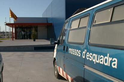 Dos detinguts per robar 20.000 euros en rellotges i joies d'un pis de Lleida