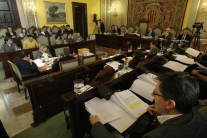 Un pleno de la Paeria.