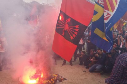 Unes 5.000 persones van marxar ahir pel centre de Barcelona.