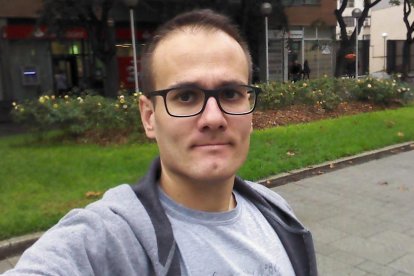 Manu, Axel i Xavi, tres lleidatans que ahir van compartir cotxe per viatjar des de Lleida fins a Barcelona a través del web de BlaBlaCar.