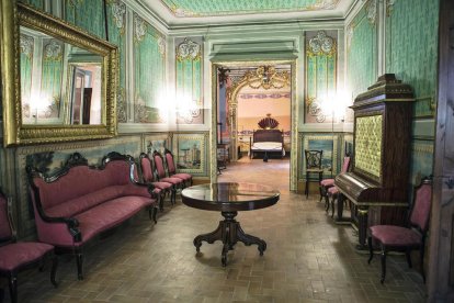 Alcaldes y concejales de Tàrrega de los 35 últimos años, el viernes.