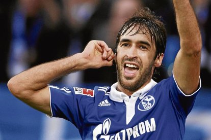 Luis Enrique, con gesto serio, durante su comparecencia de ayer ante los medios de comunicación.