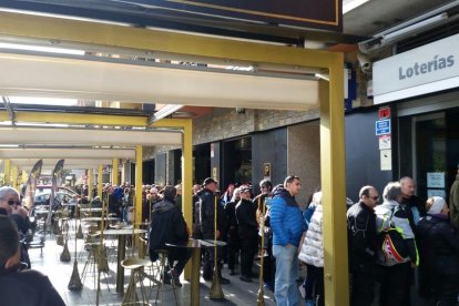 Esquiadors ahir a Baqueira, que ha obert mig centenar de pistes.