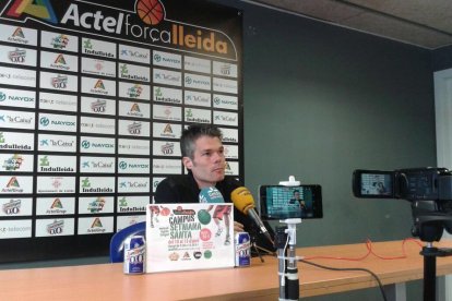 Borja Comenge, durant la roda de premsa d’ahir.