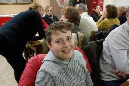 Felicita els teus familiars i amics pel seu aniversari, sant, casament enviant fotos a cercle@segre.com