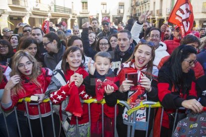 Recepció a l'ajuntament i rua pels carrers de Cervera.