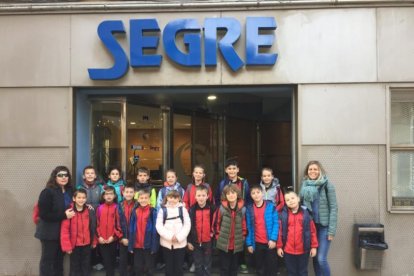 Felicita els teus familiars i amics pel seu aniversari, sant, casament enviant fotos a cercle@segre.com