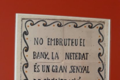 Àngels Escolà Valls