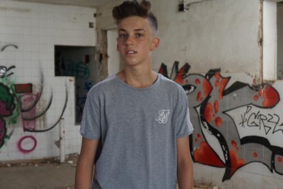 Felicita els teus familiars i amics pel seu aniversari, sant, casament enviant fotos a cercle@segre.com