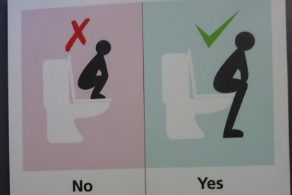 Fotos de cartells, senyals de trànsit o notificacions divertides.