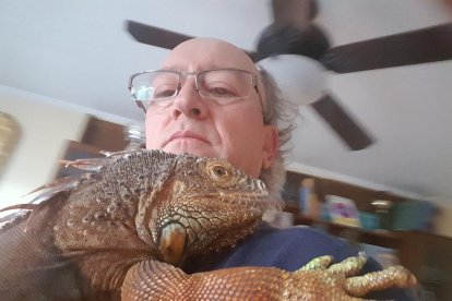 Gossos, gats, canaris, iguanes,...presenta'ns a la teva mascota!