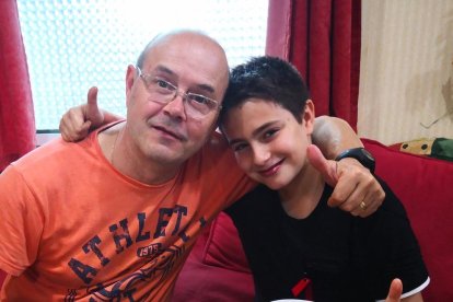 Felicita els teus familiars i amics pel seu aniversari, sant, casament enviant fotos a cercle@segre.com