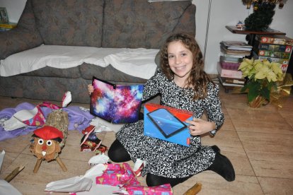 Felicita els teus familiars i amics pel seu aniversari, sant, casament enviant fotos a cercle@segre.com