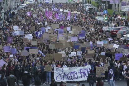 Jornada con dos manifestaciones por falta de un acuerdo entre los colectivos feministas Marea Lila y la Coordinadora del 8-M.