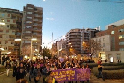 Jornada con dos manifestaciones por falta de un acuerdo entre los colectivos feministas Marea Lila y la Coordinadora del 8-M.